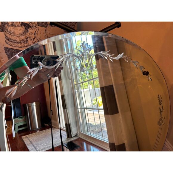 Absolute best Vintage large round frameless floral etched mirror  *PICK UP ONLY* - Picture 4 of 8